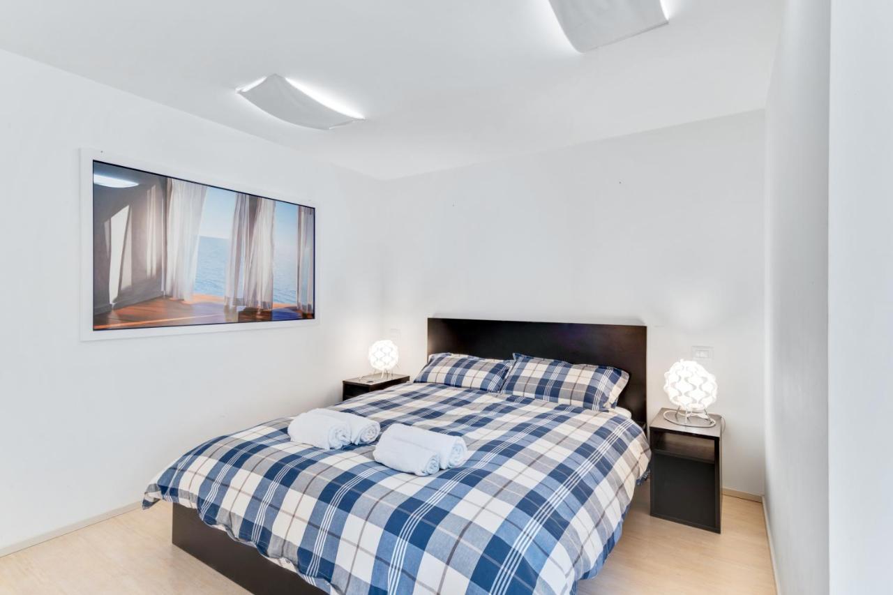 La Perla Apartment Como Exterior photo